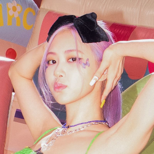 亚洲欧美一区二区三区久久
